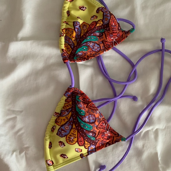 REDUCED! Victoria’s Secret bathing suit top!! NWOT - Picture 3 of 3